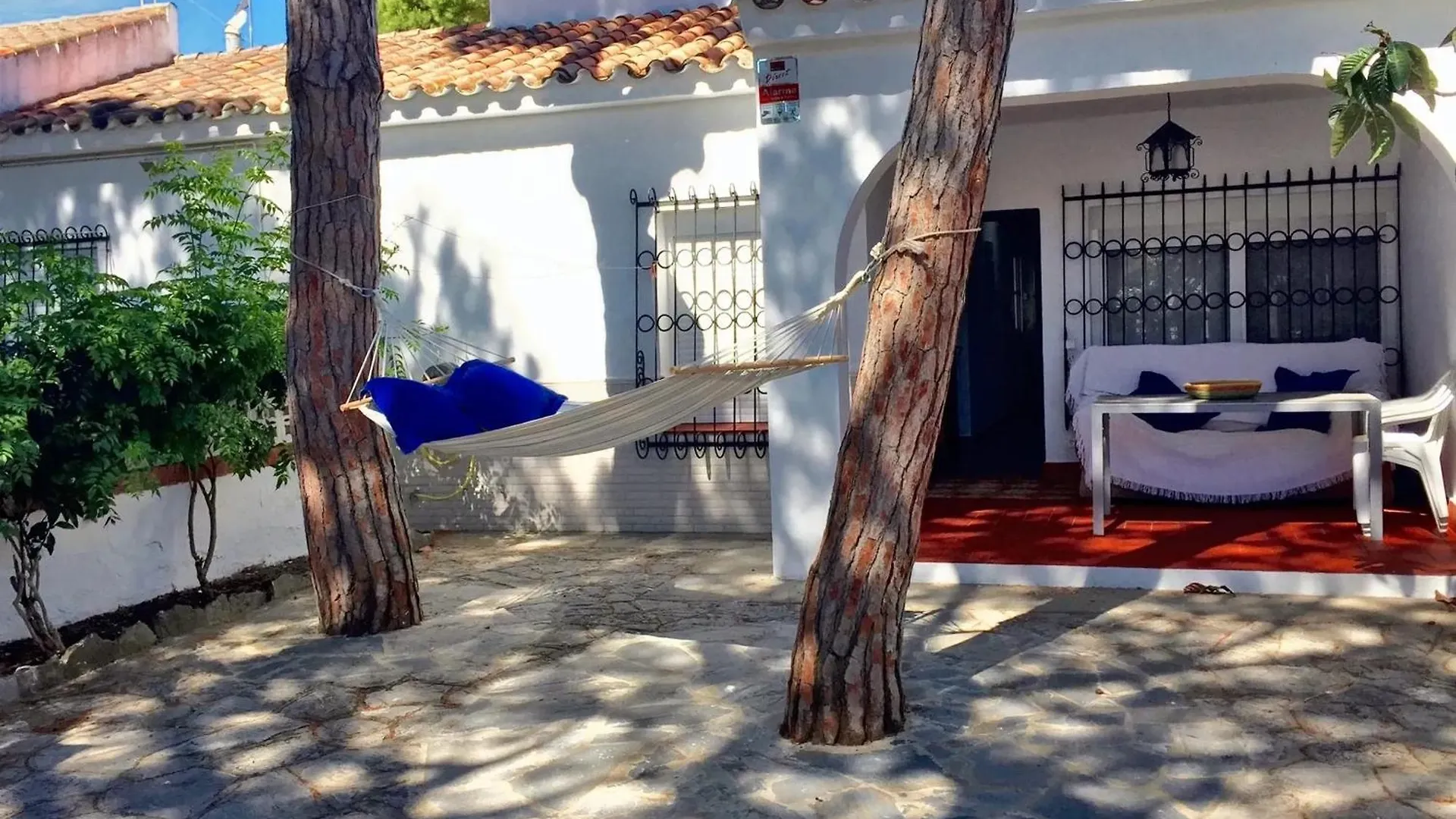 הוילה Charming House + Chiclana De La Frontera + Garden